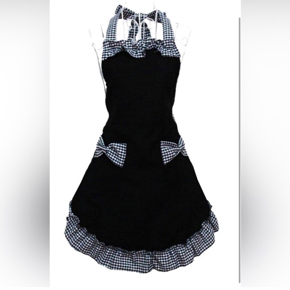 Charming Black and White Checkered Apron